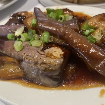 Yank Sing - Nothing 'Hunan' about this Hunan eggplant dish ! Do not recommend. - Dim Sum Near Me - San Francisco, California Yank Sing - Nothing 'Hunan' about this Hunan eggplant dish ! Do not recommend. - Dim Sum Near Me - San Francisco, California