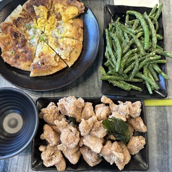 19 GOLD - Great food! Great boba tea! Definitely recommended! - Taiwanese Near Me - Seattle, Washington