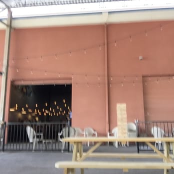 Moonraker Brewing - Patio looking in - Breweries Near Me - Auburn, California Moonraker Brewing - Patio looking in - Breweries Near Me - Auburn, California