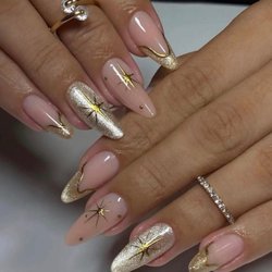 StarNailsBar - Absolutely gorgeous! The soft nude pink