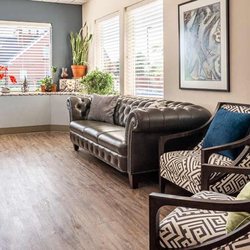 Viewpoint Dentistry - We don't like to keep our patients waiting, but when we do, you have a nice comfortable area to sit!
