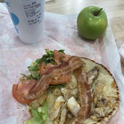 Tropical Smoothie Cafe