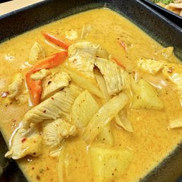 Yellow Curry / แกงกระหร