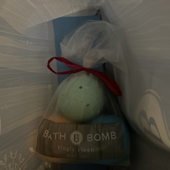 Basin - Small round bath bombs - Cosmetics & Beauty Supply Near Me - Orlando, Florida Basin - Small round bath bombs - Cosmetics & Beauty Supply Near Me - Orlando, Florida