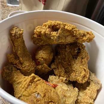 Jollibee - Fast Food Near Me - Hayward, California