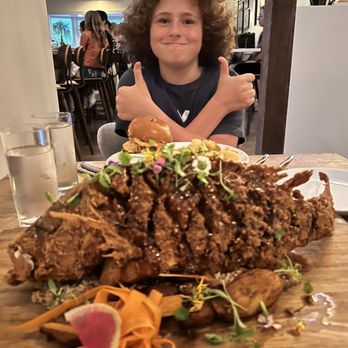 Heirloom - Snapper - Wine Bars Near Me - Virginia Beach, Virginia