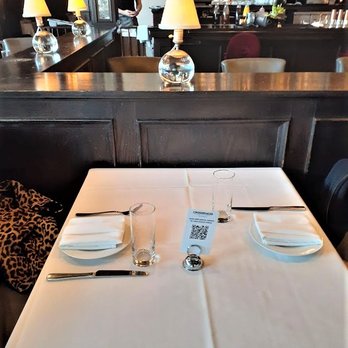 Crossroads Kitchen - Touch-free menus, cloth and glass and silver, the hallmarks of the best restaurants, anywhere. - Vegan Near Me - Los Angeles, California Crossroads Kitchen - Touch-free menus, cloth and glass and silver, the hallmarks of the best restaurants, anywhere. - Vegan Near Me - Los Angeles, California