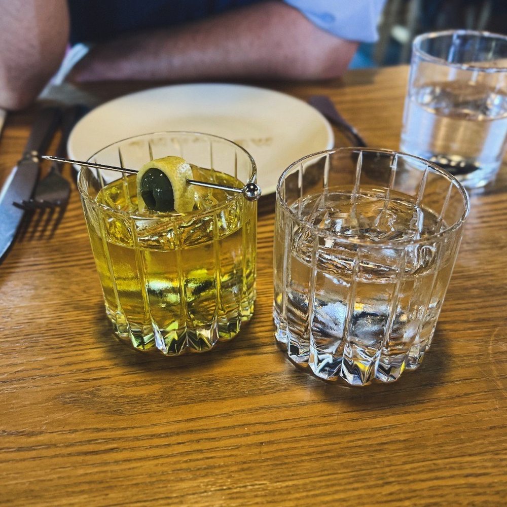 Mentone - Fumo and Clara house Negronis - Italian Near Me - Aptos, California