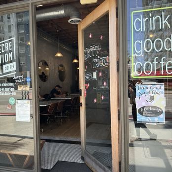 Recreational Coffee - Front door - Coffee & Tea Near Me - Long Beach, California Recreational Coffee - Front door - Coffee & Tea Near Me - Long Beach, California