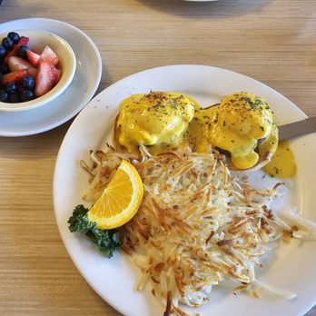 Red Rock Cafe - Benny made my way. - Breakfast & Brunch Near Me - Sedona, Arizona Red Rock Cafe - Benny made my way. - Breakfast & Brunch Near Me - Sedona, Arizona