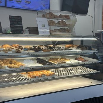 Donut Street Cafe - Donuts Near Me - Plymouth, California