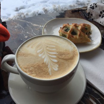 Drip House Cafe - Latte and spinach feta pastry - Cafes Near Me - Ottawa, Ontario