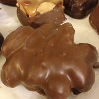 See's Candies - Chocolates - Chocolatiers & Shops Near Me - Marina del Rey, California See's Candies - Chocolates - Chocolatiers & Shops Near Me - Marina del Rey, California