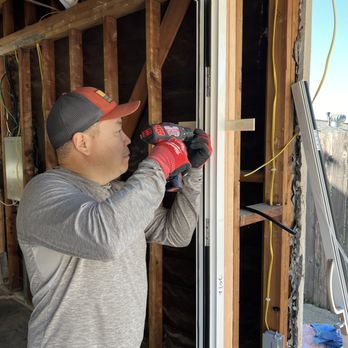 OpenHandy Pro - Installation of the door frame - Handyman Near Me OpenHandy Pro - Installation of the door frame - Handyman Near Me