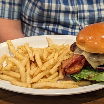 Chad's - Santa Barbara Burger - Breakfast & Brunch Near Me - Santa Barbara, California Chad's - Santa Barbara Burger - Breakfast & Brunch Near Me - Santa Barbara, California