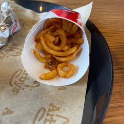 Arby's - Curly Fries (Medium)