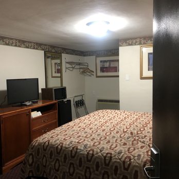 Americas Best Value Inn Palmyra Hershey - Hotels Near Me - Palmyra, Pennsylvania Americas Best Value Inn Palmyra Hershey - Hotels Near Me - Palmyra, Pennsylvania