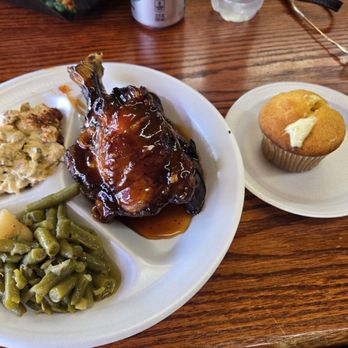 My Homestyle Cafe - 3 piece BBQ plate with cornbread - Cafes Near Me - Vallejo, California My Homestyle Cafe - 3 piece BBQ plate with cornbread - Cafes Near Me - Vallejo, California