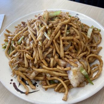 Wang's Shanghai Cuisine - Shanghai style pan fried thick noodles - Noodles Near Me - Vancouver, British Columbia Wang's Shanghai Cuisine - Shanghai style pan fried thick noodles - Noodles Near Me - Vancouver, British Columbia