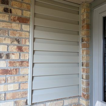 ABC Roofing & Siding Co - New siding at doorway. - Roofing Near Me - Aurora, Illinois ABC Roofing & Siding Co - New siding at doorway. - Roofing Near Me - Aurora, Illinois