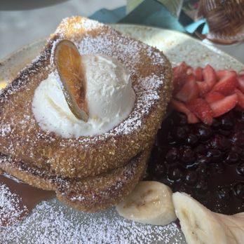Cafe Kacao - French Toast - Breakfast & Brunch Near Me - Oklahoma City, Oklahoma