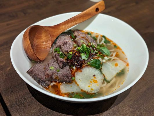 Lanner Noodles&Bar by null