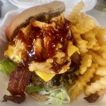 DA Fork In The Road - Western Smash Burger - Food Trucks Near Me - Modesto, California DA Fork In The Road - Western Smash Burger - Food Trucks Near Me - Modesto, California