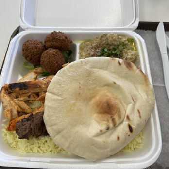 ZamZamz Mediterranean Grill - Build your own platter - Mediterranean Near Me - Memphis, Tennessee ZamZamz Mediterranean Grill - Build your own platter - Mediterranean Near Me - Memphis, Tennessee