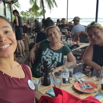 Sundowners - Lunch with the fam! - Seafood Near Me - Key Largo, Florida Sundowners - Lunch with the fam! - Seafood Near Me - Key Largo, Florida