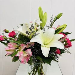 Visser's Florist & Greenhouses - Delicate Thoughts from Visser's Florist & Greenhouses