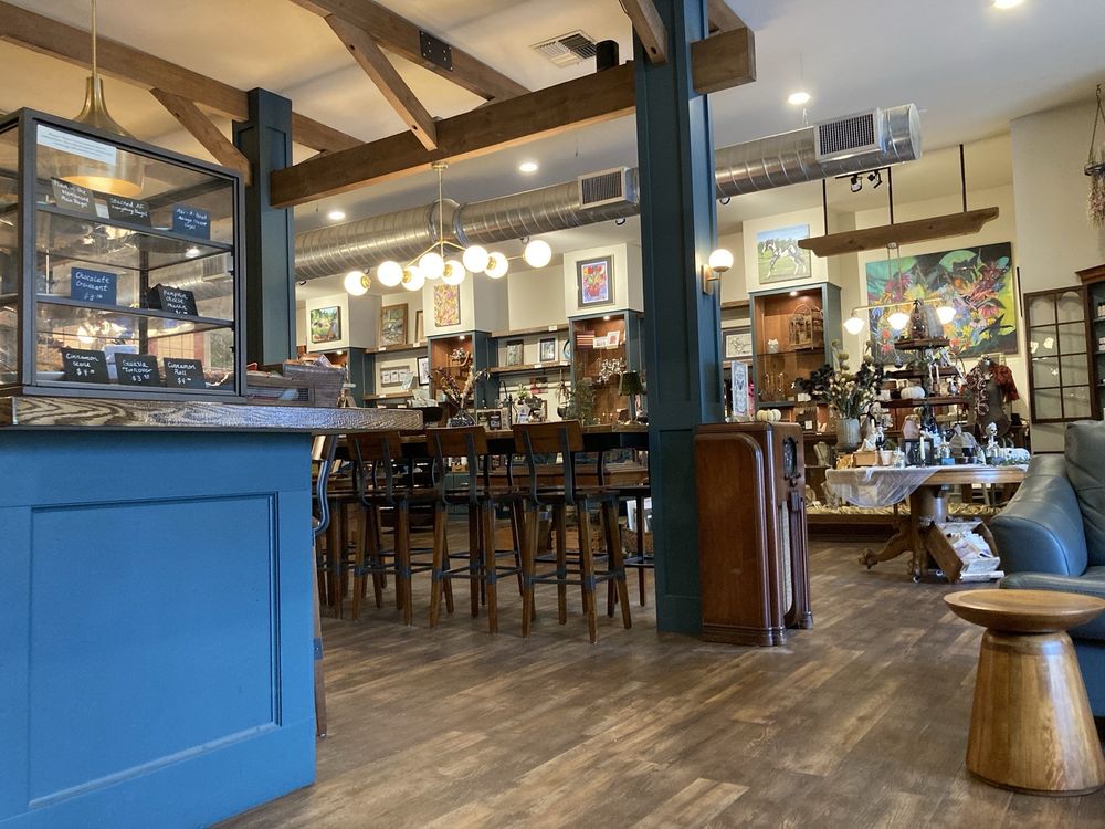 The Juniper General Store Image