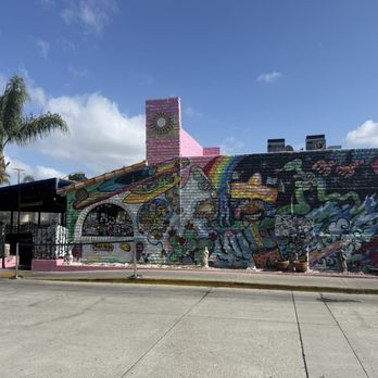 Taco Mesa - The only kind of graffiti, I like is art style - Mexican Near Me - Costa Mesa, California
