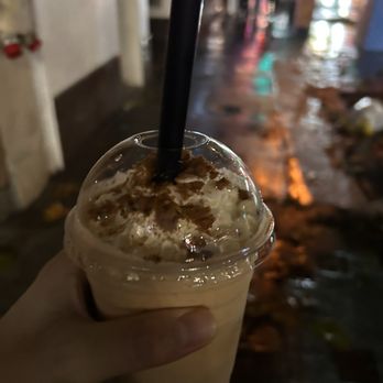 Legends Cafe & Creamery - Biscoff Milkshake - Cafes Near Me - San Francisco, California