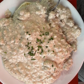 The Pork Belly - Full order biscuits n gravy wayyyy too much for one - Breakfast & Brunch Near Me - Kuna, Idaho