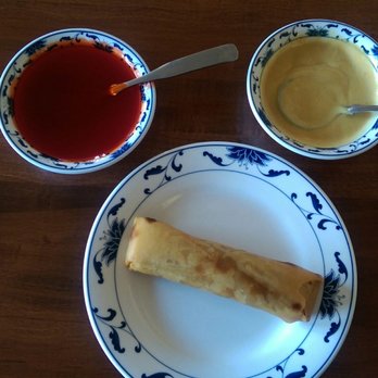 Peking Dynasty Express - Spring roll with duck sauce and mustard - Chinese Near Me - Columbus, Ohio Peking Dynasty Express - Spring roll with duck sauce and mustard - Chinese Near Me - Columbus, Ohio