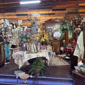 Red Bluff Trading Post - Antiques Near Me - Red Bluff, California Red Bluff Trading Post - Antiques Near Me - Red Bluff, California