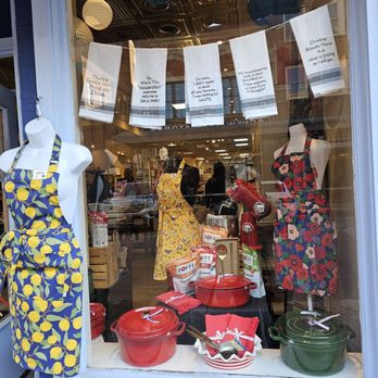 Ladles & Linens - One of the display windows from the store. - Kitchen & Bath Near Me - Roanoke, Virginia Ladles & Linens - One of the display windows from the store. - Kitchen & Bath Near Me - Roanoke, Virginia