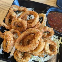 Fried calamari appetizer