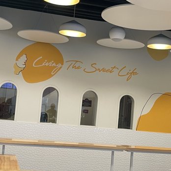 Somisomi - Ice Cream & Frozen Yogurt Near Me - Fullerton, California Somisomi - Ice Cream & Frozen Yogurt Near Me - Fullerton, California