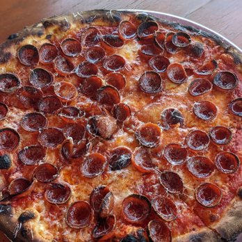 New Park Brewing - New pizza from their restaurant "Patty's" - Breweries Near Me - West Hartford, Connecticut New Park Brewing - New pizza from their restaurant "Patty's" - Breweries Near Me - West Hartford, Connecticut