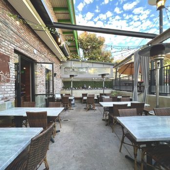 Surisan - Outdoor dining space. - Korean Near Me - San Francisco, California Surisan - Outdoor dining space. - Korean Near Me - San Francisco, California