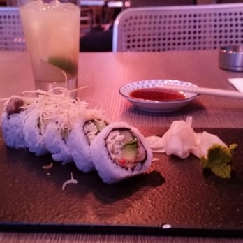 East - Veg sushin var toppen. - Asian Fusion Near Me - Stockholm, Alberta