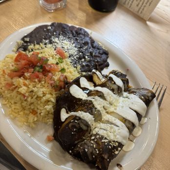Centro - Chicken enchilada mole - Venues & Event Spaces Near Me - Midlothian, Virginia