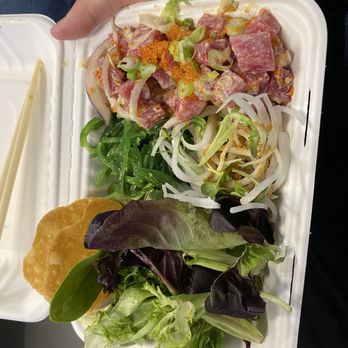 Nuc Poke - Spring mix salad, Crispy Cu Cai Salad, seaweed and tuna with honey wasabi saucing - Poke Near Me - Los Angeles, California