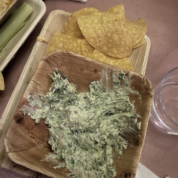 Calico - Spinach artichoke dip - Cocktail Bars Near Me - Washington, DC, District of Columbia Calico - Spinach artichoke dip - Cocktail Bars Near Me - Washington, DC, District of Columbia
