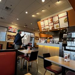 1/23/25 the Pick Up Stix Lakewood location. Too many chicken and rice items