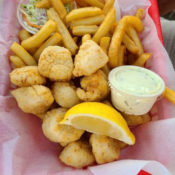 Bill's Seafood Restaurant - Sea Scallops with French fries and coleslaw - Seafood Near Me - Westbrook, Connecticut Bill's Seafood Restaurant - Sea Scallops with French fries and coleslaw - Seafood Near Me - Westbrook, Connecticut