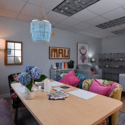 Davenport Creative Arts Therapy - Emily Davenport, Licensed Art Therapist providing Art Therapy and Psychotherapy for adults and teens in Westchester, NY