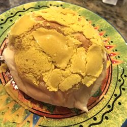 Fortune Star Bakery - Pineapple Bun - it's ok. Just reminds me of a slightly sweeter hamburger bun with pineapple flavor crumble on top.