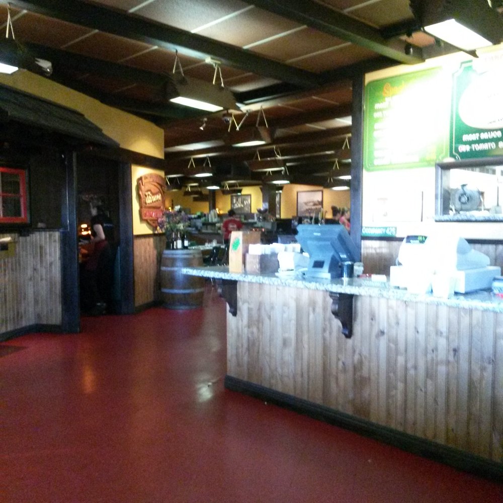 Vince's Spaghetti - Dining area - Italian Near Me - Ontario, California Vince's Spaghetti - Dining area - Italian Near Me - Ontario, California